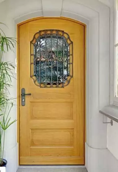 Burglar–proof entrance door Tutela storico–artistica