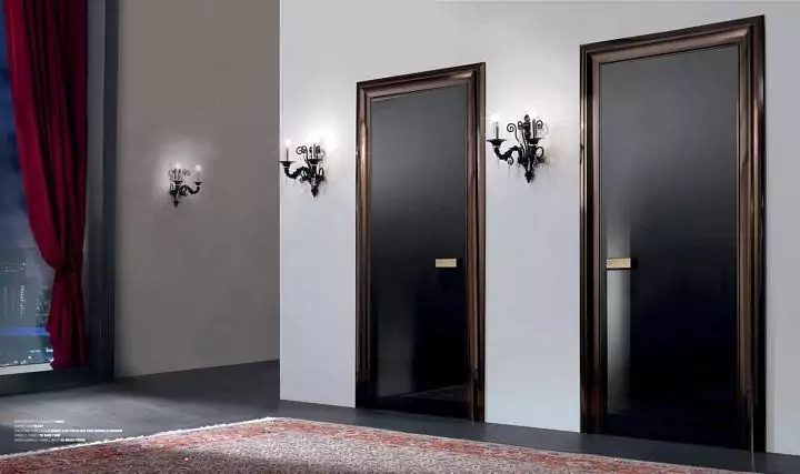 Interior door 