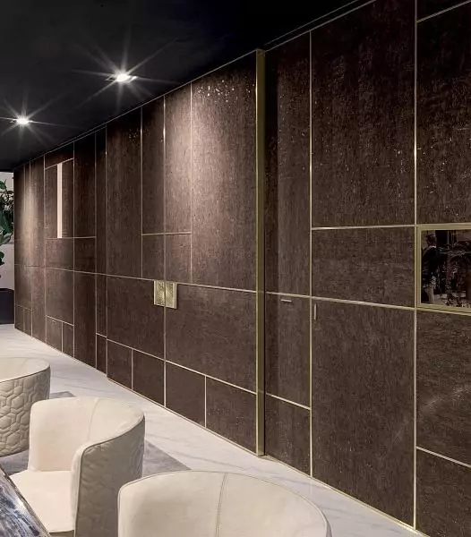 Sliding Partition Land