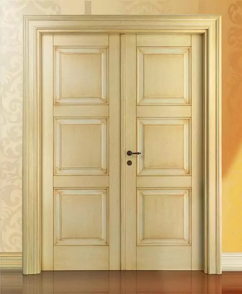 Suffolk interior door