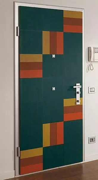 LINEA POKER 2 Front Door
