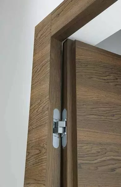 Interior door 