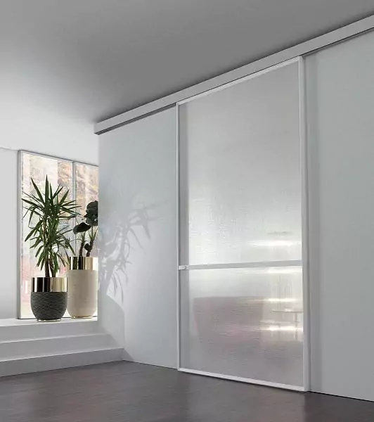 Wave sliding partition