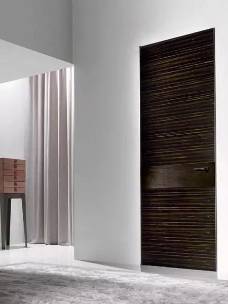 Interior door 