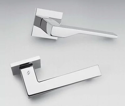 Handles and opening limiters