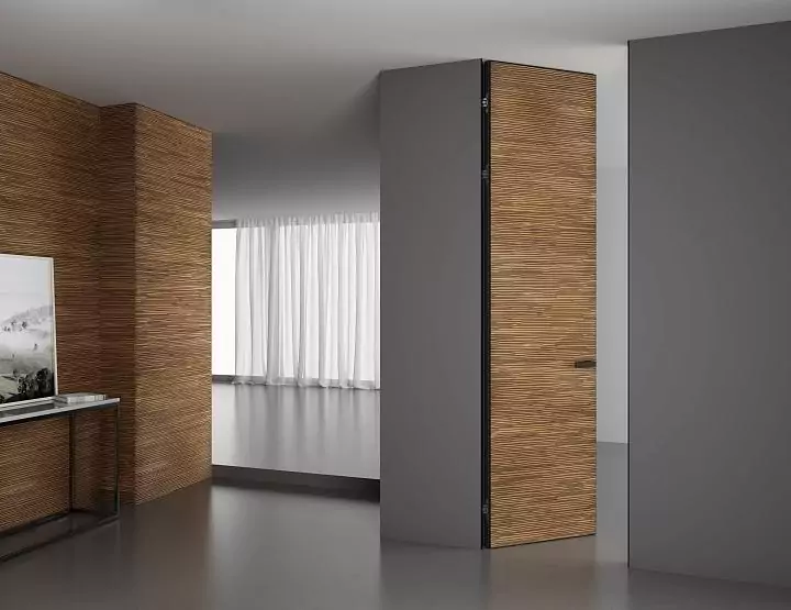 Wall panels COVER, Espirit. Door FILO–60, Alu, Espirit. Natural veneer Noce Canaletto.