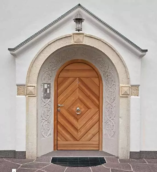 Entrance wooden door Tradizionali CasaClima