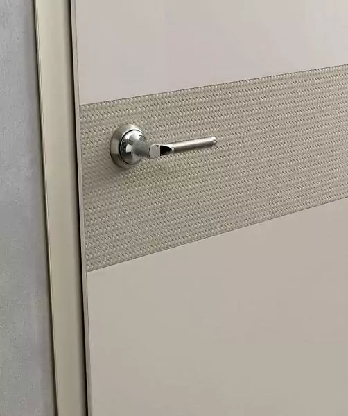 Interior door 