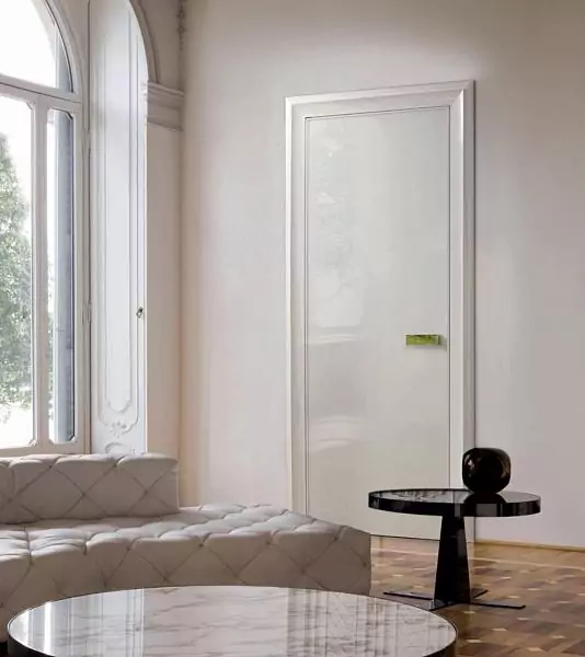 Interior door 