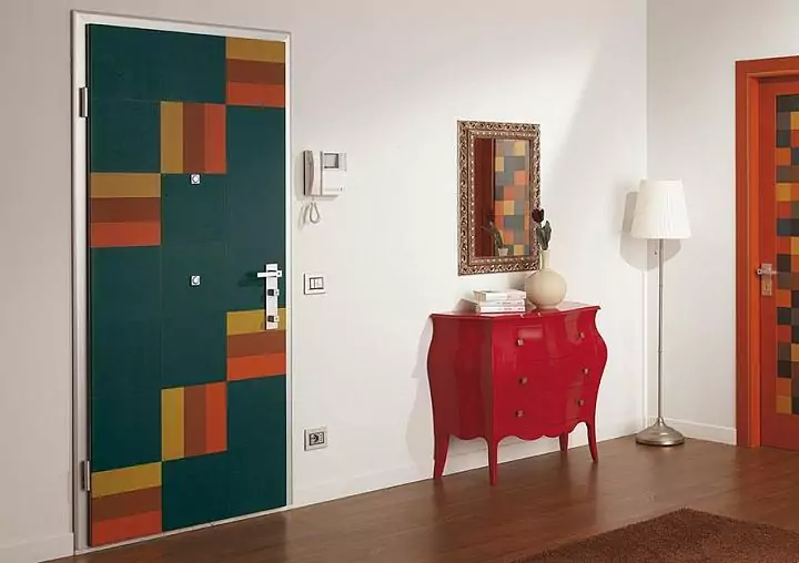 LINEA POKER 2 Front Door