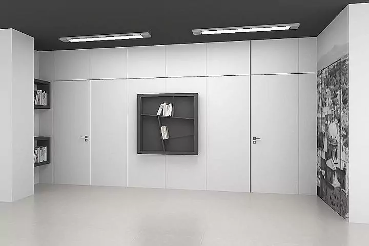 Wall panels COVER, matt enamel Bianco. Doors FILO–60, Bianco.